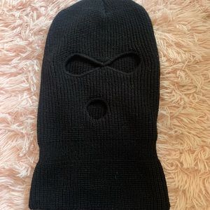 Black Ski Mask